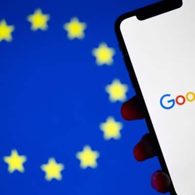 GEO/SEO 早报 2026-01-27:AI Overviews 引用来源转向 YouTube、欧盟 DMA 聚焦谷歌 AI/搜索数据、ChatGPT 广告高价且数据有限