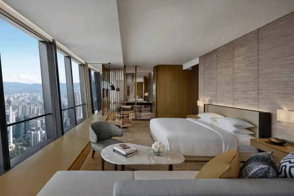 Hyatt 提及 AI 搜索带动